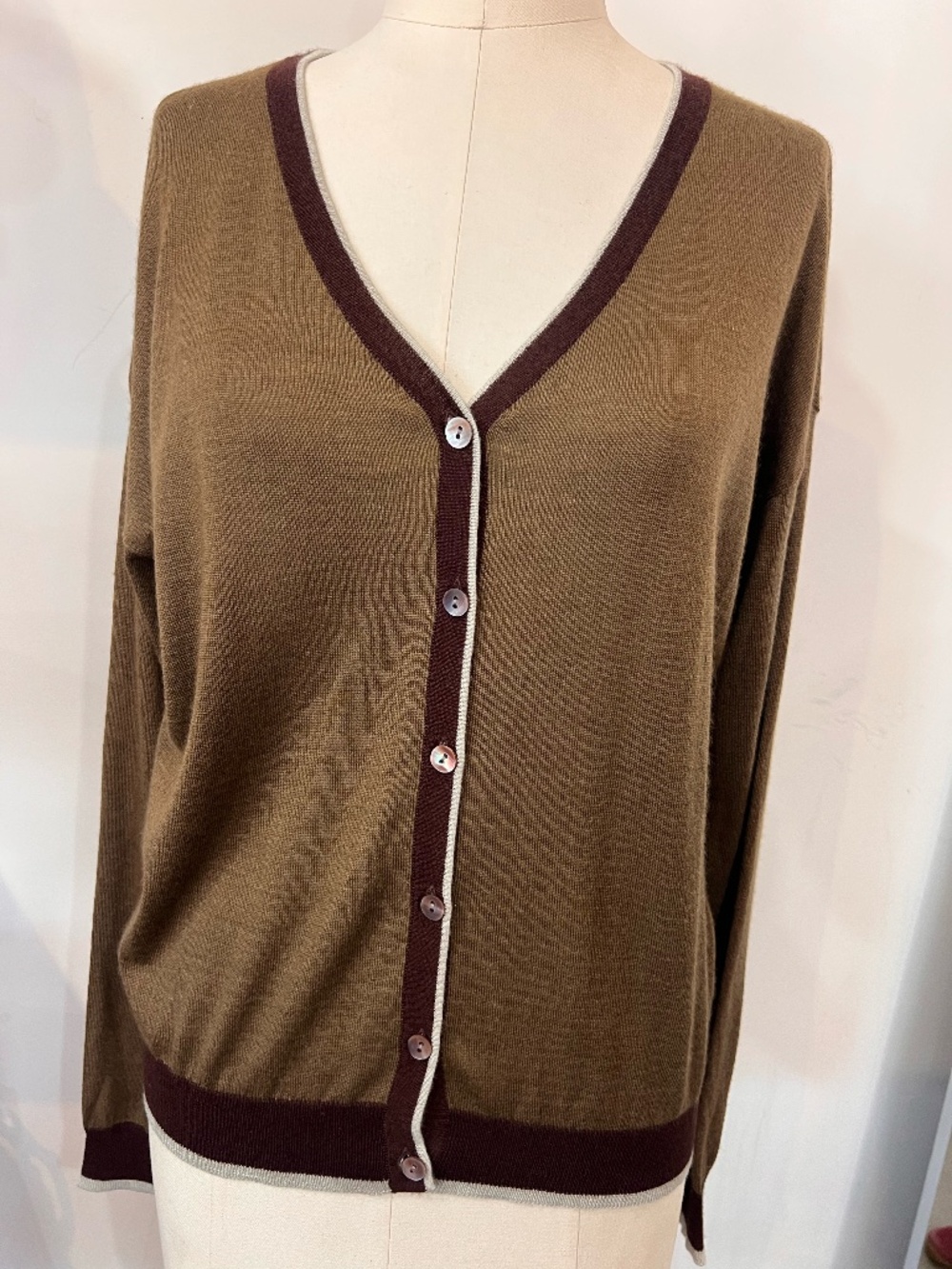 Parkerblue Cashmere Botton Down Sweater